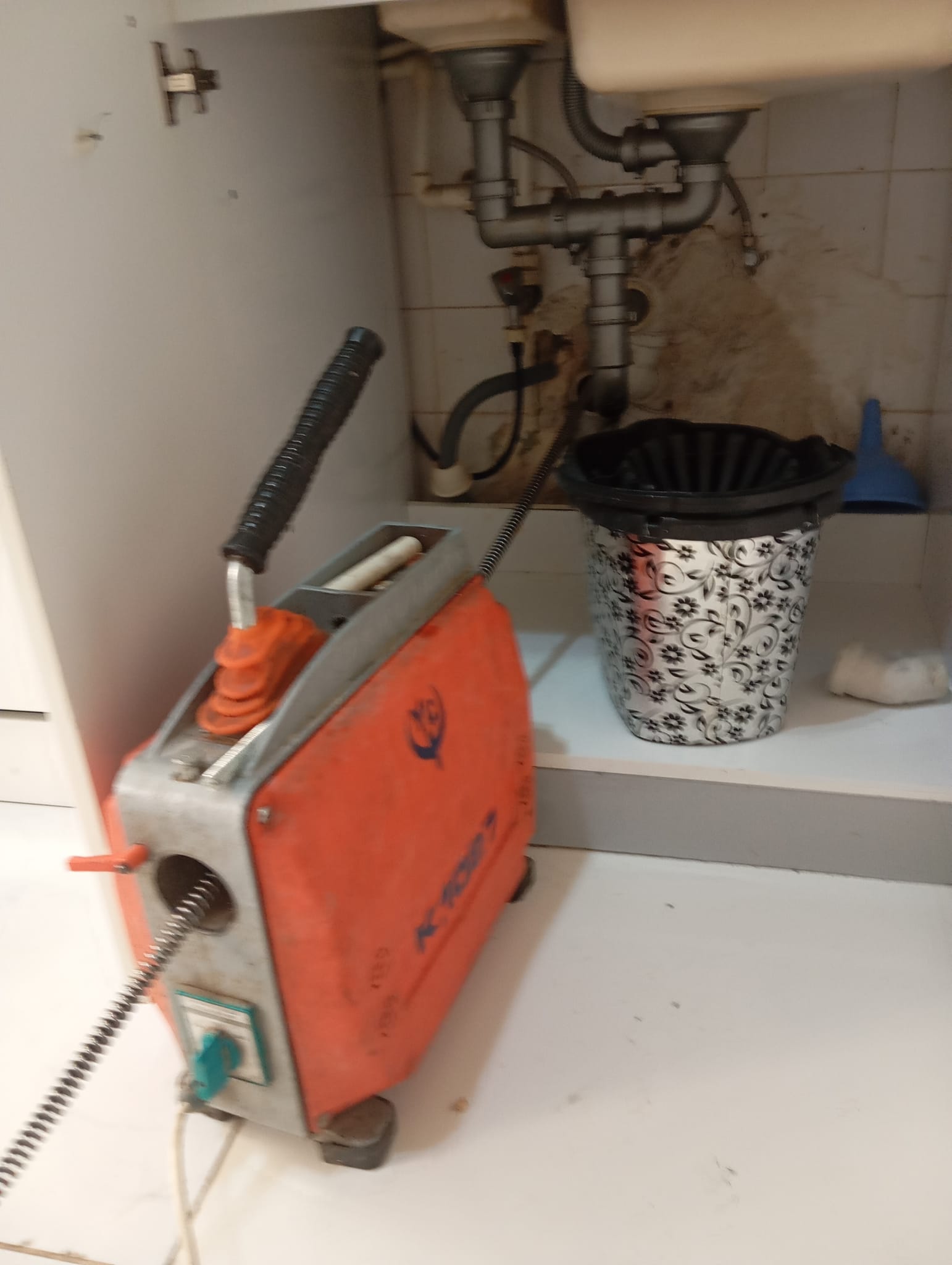 Tıkanmış Lavabo Açma